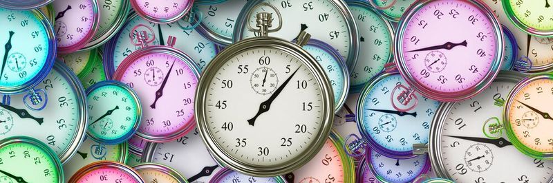 Das 80-20-Prinzip wird auch oft in andere Bereiche übertragen, denn die Möglichkeit massiv Zeit zu sparen ist sehr attraktiv. Denn Zeit ist kostbar – ist sie doch endlich und in der heutigen Gesellschaft und Arbeitswelt immer zu knapp.