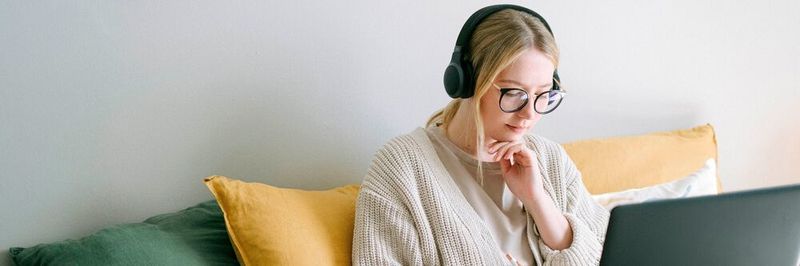 Warum Webinare für Unternehmen in der heutigen Zeit von Vorteil sind? Das erfahren Sie in diesem Beitrag.