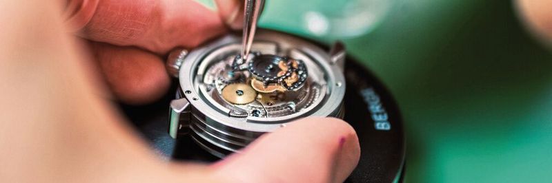 Hochwertige, zertifizierte Chronometer für Piloten stellt der Uhrenhersteller Bremont Watch Company in Grossbritannien her.