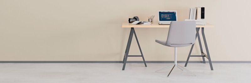 Bisher konnten Büroangestellte selbst entscheiden, von wo sie arbeiten.