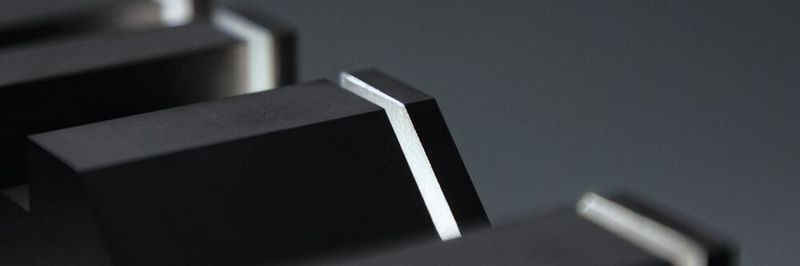 Das Intelligent Spark Protection System (ISPS) kann automatisch die Schnittparameter einer Drahterodiermaschine kontrollieren sowie anpassen und garantiert so einen verbesserten, sicheren Schneideprozess ohne Drahtbruch.