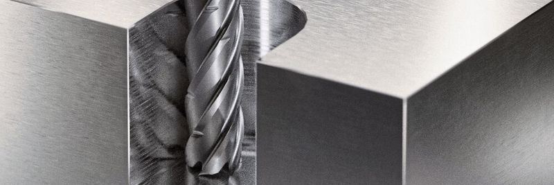 Ideal für tiefe Kavitäten: Der neue Trochoidalfräser CARBLoop von LMT Tools garantiert höchste Zerspanleistungen.