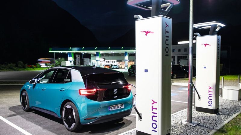Vor allem in seine Elektroautos – hier im Bild der ID 3 – setzt VW große Hoffnungen.