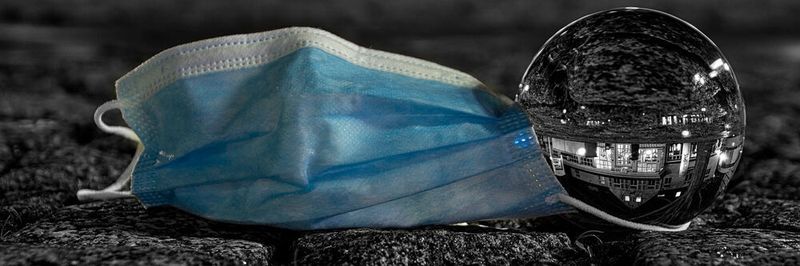 Die Corona-Pandemie und die damit verbundenen Einschränkungen lassen die Wirtschaft weiter kopfstehen.