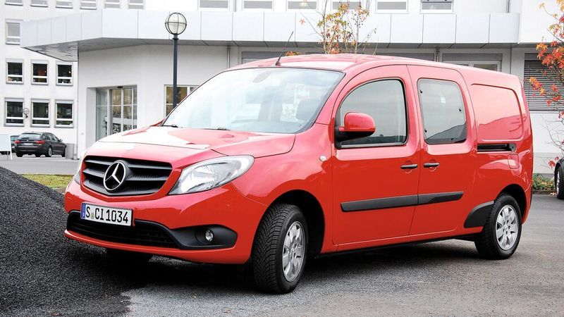 Der Mercedes Citan muss in die Werkstatt.