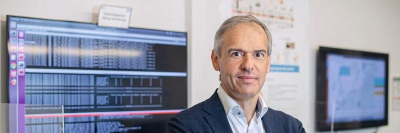 Daten übertragen: „Durch die höheren Frequenzen, mit denen 6G arbeitet, sind Übertragunsraten von einem Terabit pro Sekunde möglich.“ Das sagt Prof. Wolfgang Kellerer von der TU München.