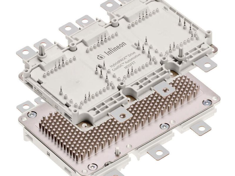 Bei gleichem Platzbedarf erlaube das HybridPACK Drive CoolSiC einen einfachen Umstieg von Silizium auf Siliziumkarbid. Dadmit habe das Umrichter-Design eine höhere Leistung bis 250 kW für die 1200-V-Klasse und erziele eine größere Kfz-Reichweite, eine kleinere Batteriegröße sowie eine optimiere Systemgröße bei niedrigeren Kosten. Es gibt das Modul in zwei Versionen mit unterschiedlicher Chip-Zahl für 400 oder 200 A DC-Nennstrom.