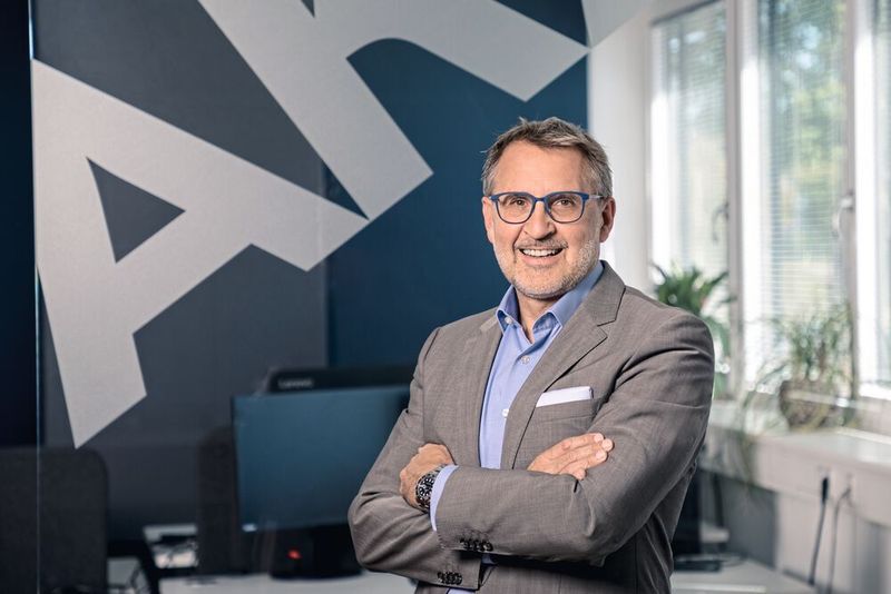 Akka-Deutschland-Chef Derrick Zechmair: „Der Kostendruck ist enorm und unsere Kunden fordern in Angeboten auch einen gewissen Mindestanteil aus Best-Cost-Countries.“