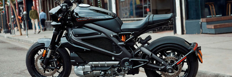 Gagnant 2020: Harley Davidson Motor Company a utilisé l'électrification pour améliorer la capacité énergétique de sa moto électrique Livewire de 90%, tout en augmentant le rapport entre la capacité énergétique et la masse du véhicule de 60%.  De plus, l'initiative a établi des pratiques de conception et d'optimisation de la masse et de la rigidité pour les futurs programmes de motocyclettes.