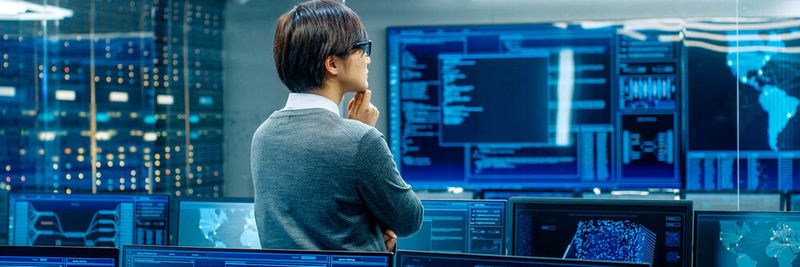 MDR-Lösungen sind ideal für jedes Unternehmen, dem es an internen Ressourcen und Spezialwissen mangelt, das aber die Sicherheitslücken bei der Erkennung und Überwachung von Bedrohungen schließen möchte.