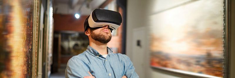 Kulturangebote versuchen, durch die Digitalisierung ihrer Angebote zu überleben. Staatliche Förderungen können helfen.