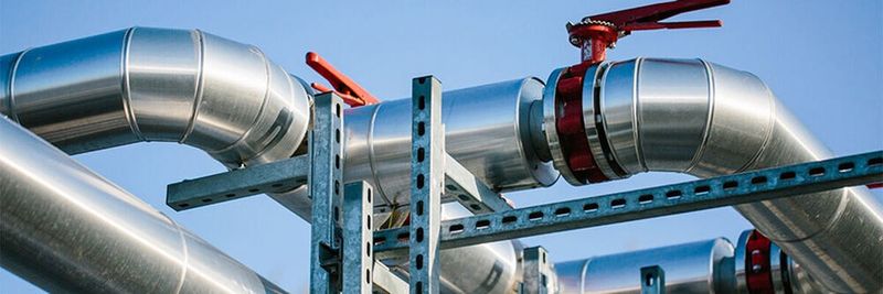 Danfoss nutzt die Abwärme ausRrechenzentren - und stellt praktischer Weise auch die Technik dafür her: Das Danfoss-Angebot für Fernwärmeanwendungen umfasst die Software-Suite „Optimization“, Wärmerückgewinnungseinheiten, Energieübergabestationen, Lösungen für Wärmepumpen und eine Reihe von Heizsystemen.