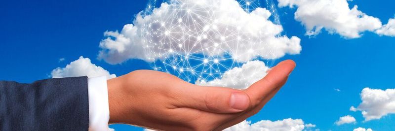 Unternehmen werden auf absehbare Zeit weiterhin dezentral arbeiten und müssen sich daher mit den neuen Sicherheitsrisiken bei der Cloud-Nutzung auseinandersetzen.
