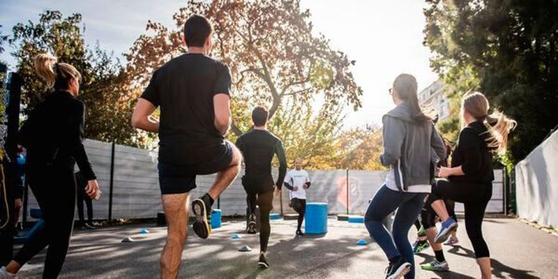 Für viele sportliche, handwerkliche und künstlerische Tatigkeiten brauchen wir spezielle psychomotorische Fähigkeiten, die erst einmal erlernt werden müssen.