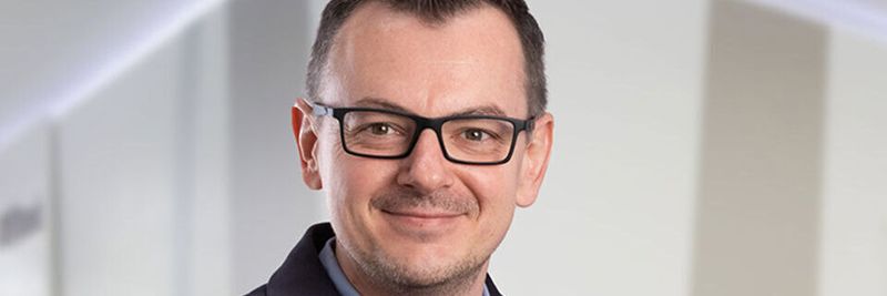 Gregor Chroner, Head of Solutions Consulting bei GTT DACH, on GTT erläutert, auf was man bei der Verlagerung von Unternehmens-Netzen und Business-Services in die Cloud achten muss.