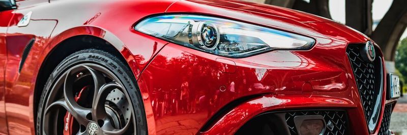 Avant que les pièces en aluminium hautement contaminées puissent être traitées davantage dans l'industrie automobile, la saleté doit être éliminée de leurs surfaces.