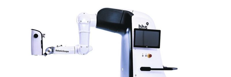 Das Robotic Scope ermöglicht chirurgisches Arbeiten in entspannter, ergonomischer Körperhaltung.