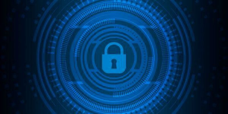 Cybersicherheit gewinnt aufgrund der zunehmenden Digitalisierung in unserem (Arbeits-)Alltag immer mehr an Relevanz.