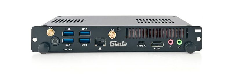 Im Innern des flachen Giada PC610 ist ein Mainboard mit Sockel 1200 für Intel-Prozessoren untergebracht.