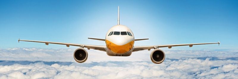 Die Zukunft gehört den zweistrahligen Flugzeugen – dank der höchst effizienten Triebwerkstechnologie.