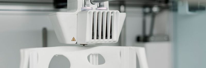 China has been proceeding systematically with the modernization of its mold manufacturing.