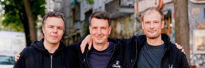 Freuen sich über Kapital für den Ausbau ihres Unternehmens: Checkly-Taktgeber Tim Nolet (CTO), Hannes Lenke (CEO) und Timo Euteneuer (CCO).