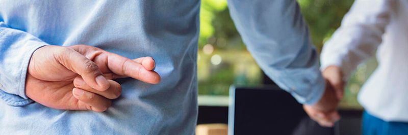 Viele Firmen glauben, die meisten Risiken für ihre Daten würden von außen drohen. In Wahrheit ist jedoch das eigene Personal deutlich gefährlicher.