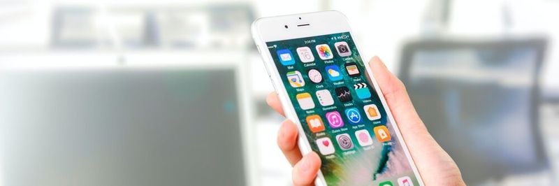 Es wird immer unwahrscheinlicher, dass Nutzer, wenn sie eine Werbung einer App sehen, diese auch herunterladen. Daher müssen andere Wege eingeschlagen werden, wie zum Beispiel der Web-to-App Flow.