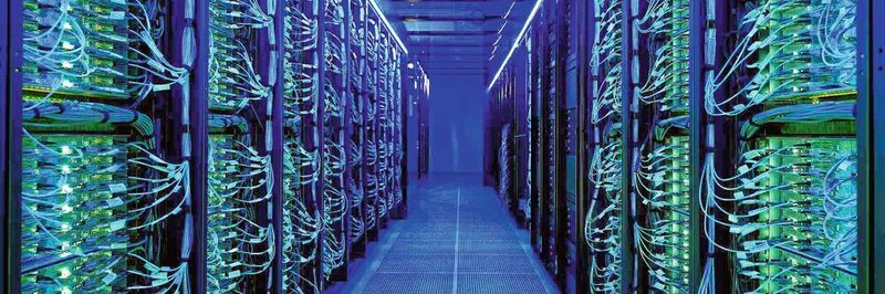 Der neue Supercomputer des KIT ist einer der 15 schnellsten Rechner in Europa.