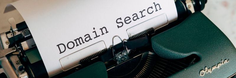 Die Nutzerfreundlichkeit sollte bei der Wahl der passenden Domain im Vordergrund stehen.