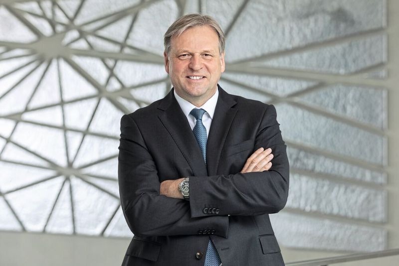 Stefan Kasperowski ist Werkleiter des BMW-Werks in Landshut.