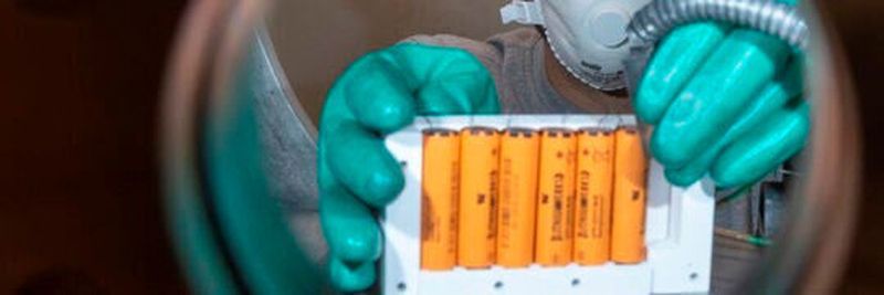 Lithium-Ionen-Akkus: Im Testzentrum werden Batterien Belastungen ausgesetzt und multisensorisch überwacht.