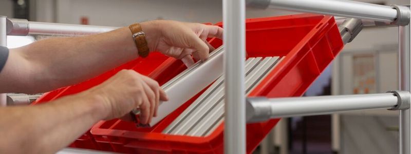 Das Profilrohrsystem D30 von item für den Betriebsmittelbau wurde speziell dafür entwickelt, um Lean-Production-Prinzipien in die Tat umzusetzen.