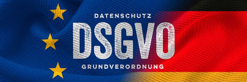 Anfang Juni 2021 hat die Europäische Kommission zwei neue Sätze von Standardvertragsklauseln angenommen: einen Satz für Datenübermittlungen zwischen Verantwortlichen und Auftragsverarbeitern und einen Satz für die Übermittlung personenbezogener Daten in Drittländer.