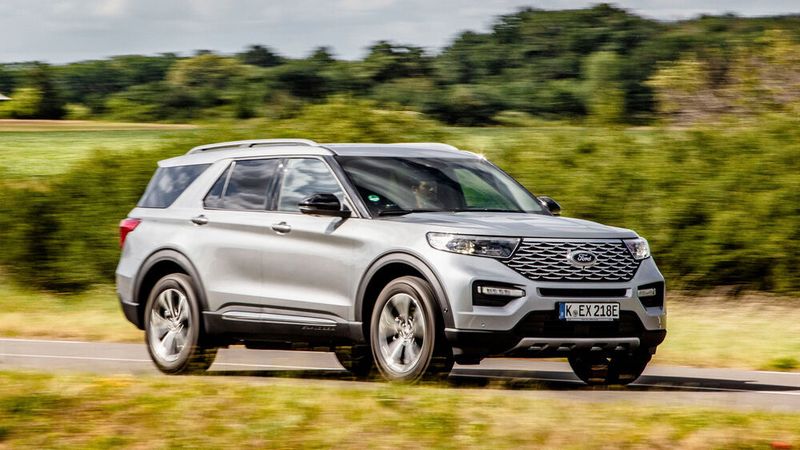 Der Ford Explorer hat Probleme mit Achse und Radaufhängung.