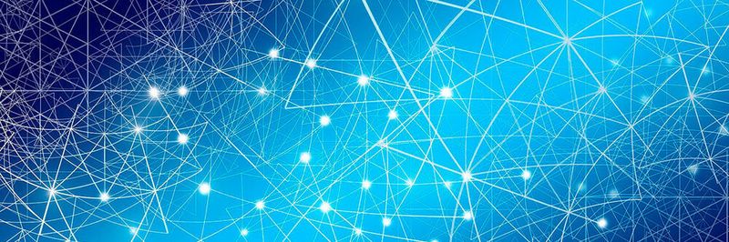 Die Datennetze im Rechenzentrum, aber auch darum herum, ändern sich stark; sie werden softwaredefiniert und die Hardware programmierbar, die Grenzen zur Edge und zum Campus weichen auf und 'Ethernet only´wird zum Trend.