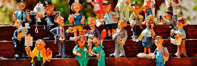 Medizinische Berufe sowie Gesundheits- und Pflegeberufe werden seit dem Beginn der Corona-Pandemie stark nachgefragt, ebenso wie IT-Fachkräfte.