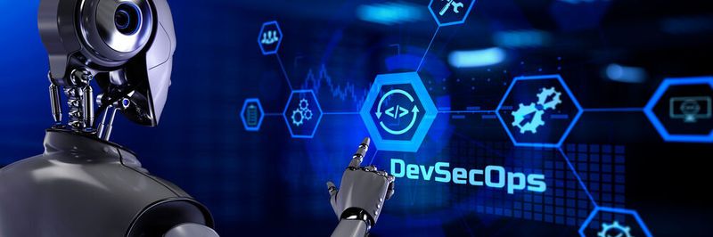 Mit DevSecOps wird Sicherheit zum festen Bestandteil des Entwicklungsprozesses.