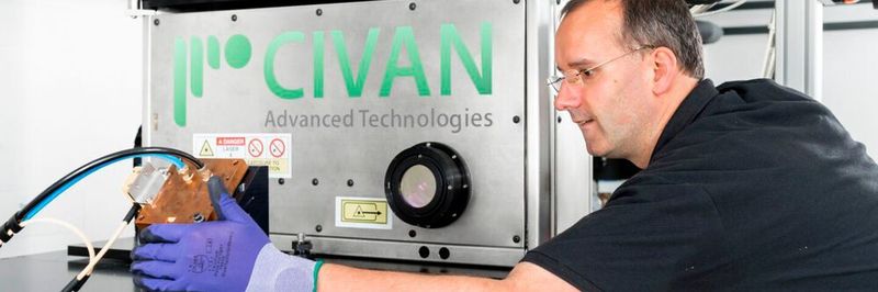 Der Laser „Dynamic Beam“ stammt aus Jerusalem und ist jetzt im Fraunhofer-IWS in Dresden installiert. Das Institut ist nun die erste Forschungseinrichtung, die einen solchen hat. Die Strahlformung übernimmt der fleixbel einsetzbare Faserlaser tausendmal schneller, als andere.