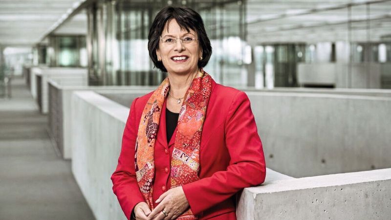Die Bundestagsabgeordnete Marie-Luise Dött (CDU/CSU) spricht sich im ZDK-Interview dagegen aus, allein auf E-Mobilität zu setzen.