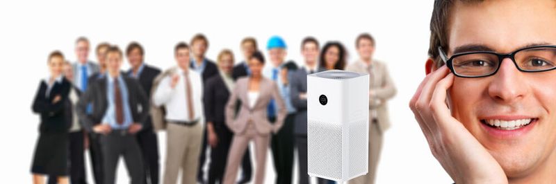 Ob in einer Bildungseinrichtung oder am Arbeitsplatz: Die richtigen Geräte helfen, die Virenlast zu minimieren.