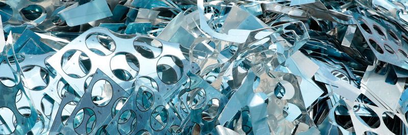 What are the advantages of recycled aluminium?
