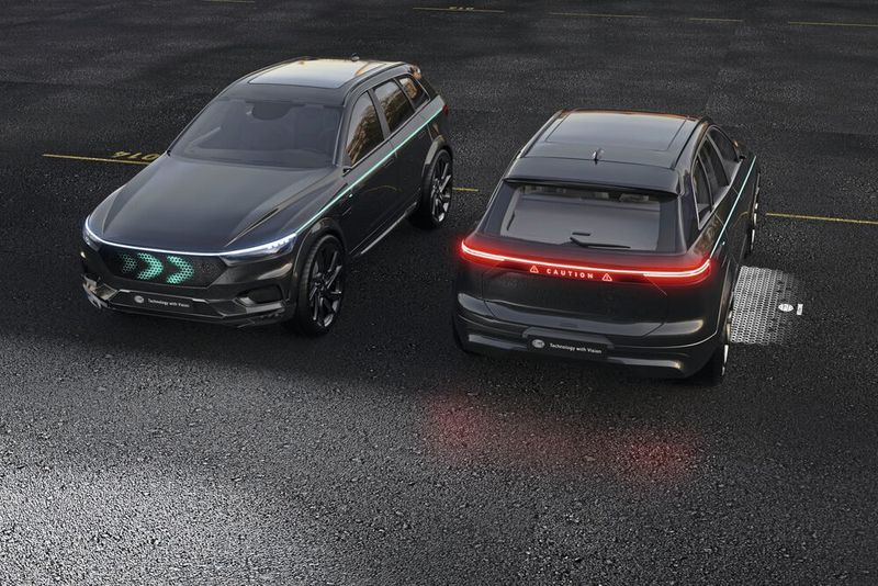 Sicher Kommunikation: Im Mittelpunkt des Forschungsvorhabens „INITIATIVE“ steht die Frage, wie sich selbstfahrende Autos mit Fußgängern und Radfahrern verständigen können.
