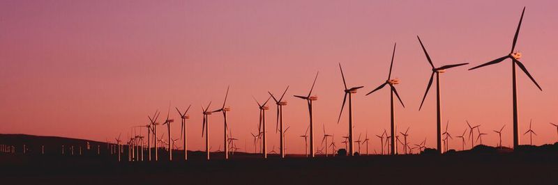 Mit Power-to-X-Technologien lassen sich erneuerbare Energien in andere Energieformen umwandeln.