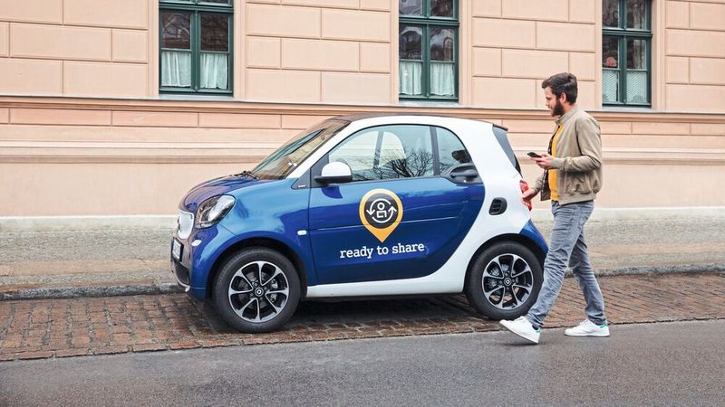Mobilitätsangebote über Kauf, Leasing oder Finanzierung eines Autos hinaus sind in Kfz-Betrieben noch eine Seltenheit.