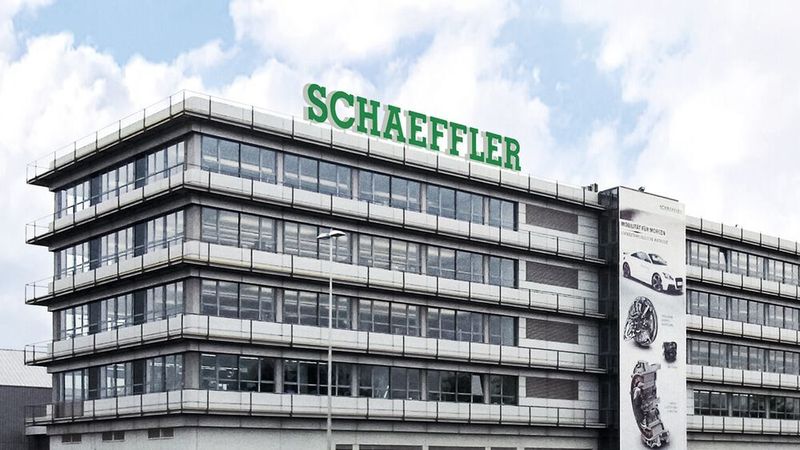 Im zweiten Quartal steigerte Schaeffler den Umsatz um die Hälfte auf 3,45 Milliarden Euro.