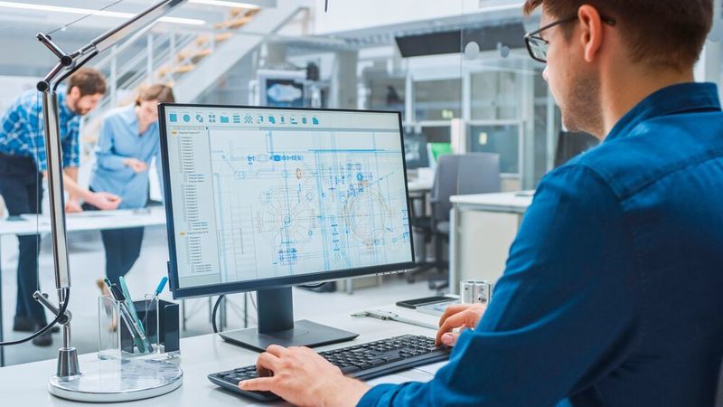 Hinter der Eplan Plattform 2022 verbirgt sich eine neue Bedienoberfläche, die intuitives, Workflow-basiertes Arbeiten im trendigen Design ermöglicht. Das „Gesamtpaket“ macht zugleich jede Menge Funktion einfach besser zugänglich.