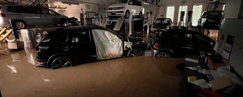 Land unter: Von der Flutkatastrophe waren auch ZKF-Mitgliedsbetriebe betroffen.