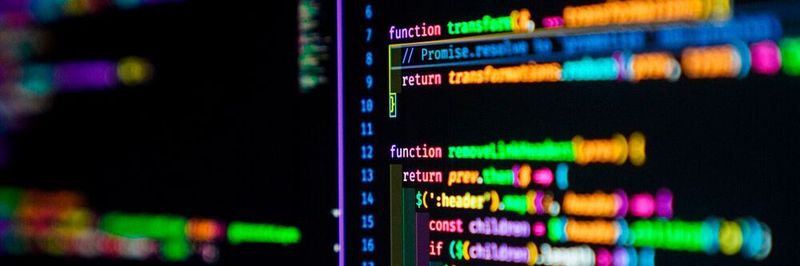 Bei der Migration wird eine veraltete Software auf eine neue Plattform gehoben.