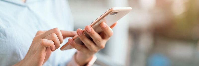 Mit der App „ICD Auskunft“ können die Codes der Krankschreibungen entschlüsselt werden